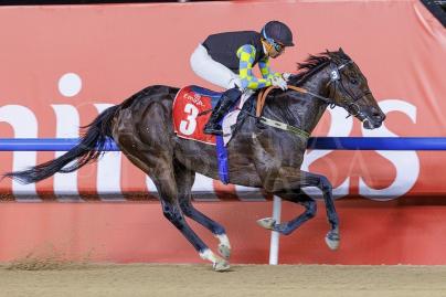 WILLIAM PEREYRA DEBUTO CON BRILLO EN MEYDAN